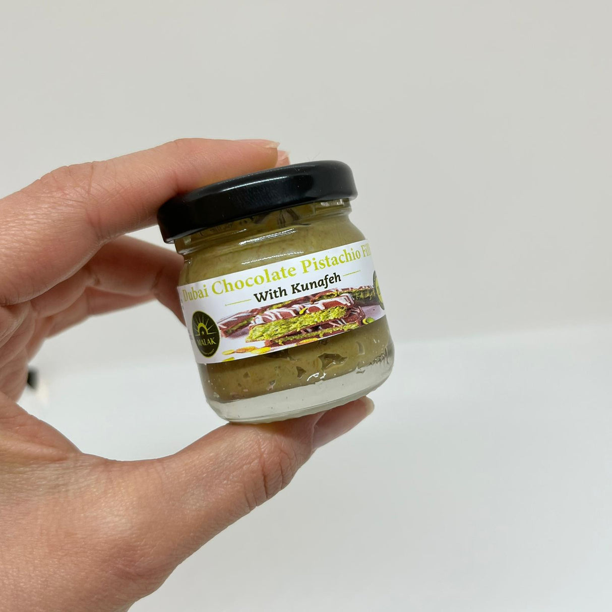 Dubai Chocolate Pistachio Filling with Kunafeh - 20% Pistachio (11 lb | 5kg)