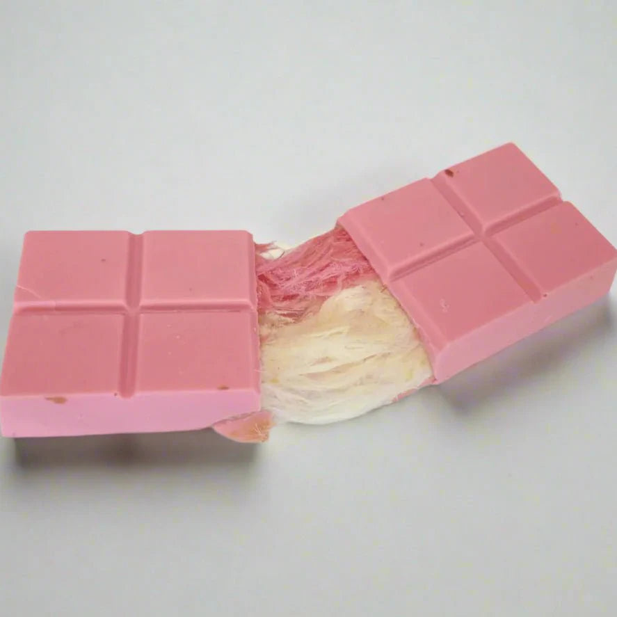 Angel Hair Raspberry Chocolate with Pistachio & Cotton Candy - 100gr - TryAladdin