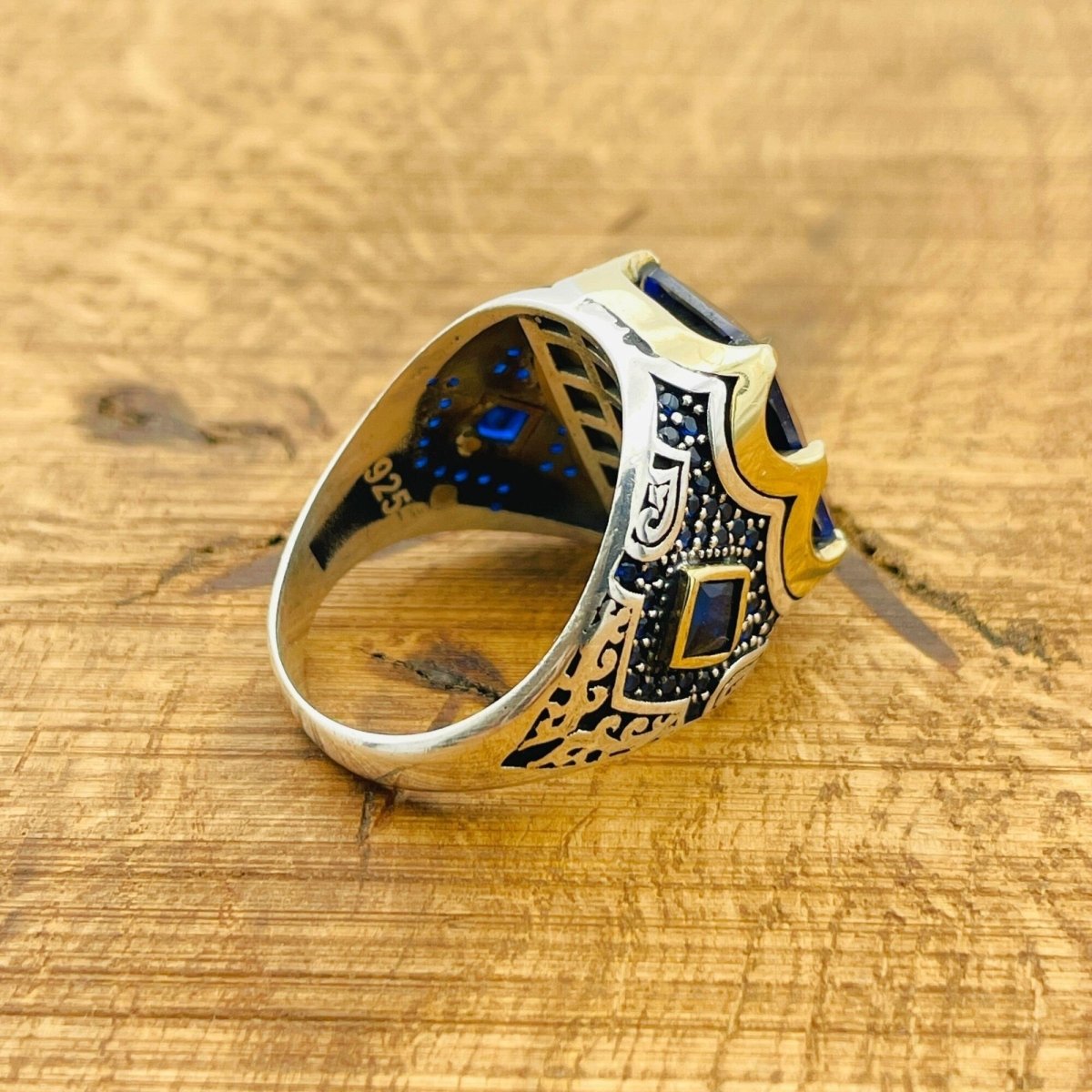 Men's Blue Sapphire Ring - TryAladdin