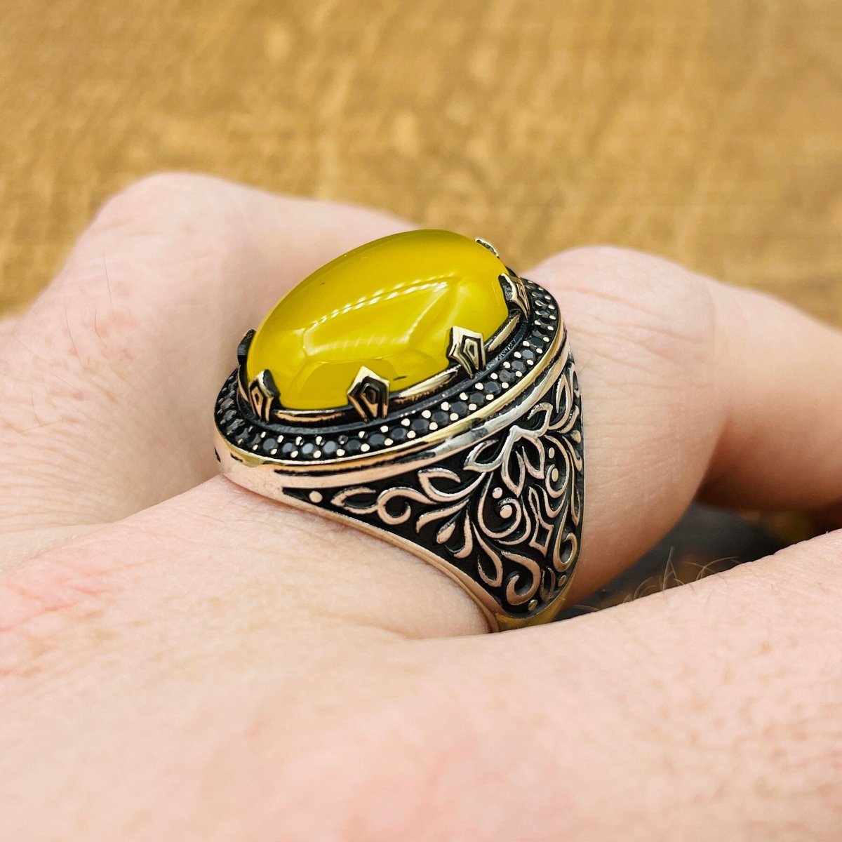 Men's Yellow Agate Stone Silver Ring - TryAladdin