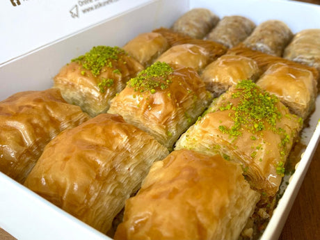Asi | Assorted Baklava with Pistachio and Walnut - TryAladdin