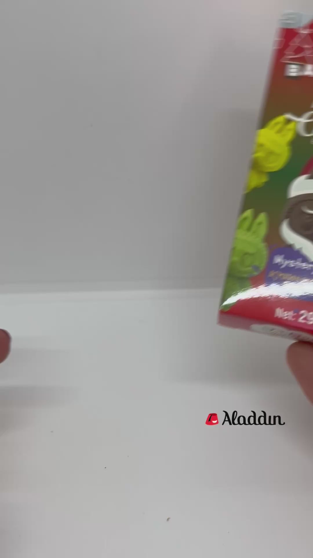 Vezir Babbulu 'Merry Christmas' Collectible Mystery Chocolate - 29g