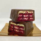 Ulker Chocolate Cake Bar with Mixed Berry Filling (Cikolatali Yas Pasta) - TryAladdin