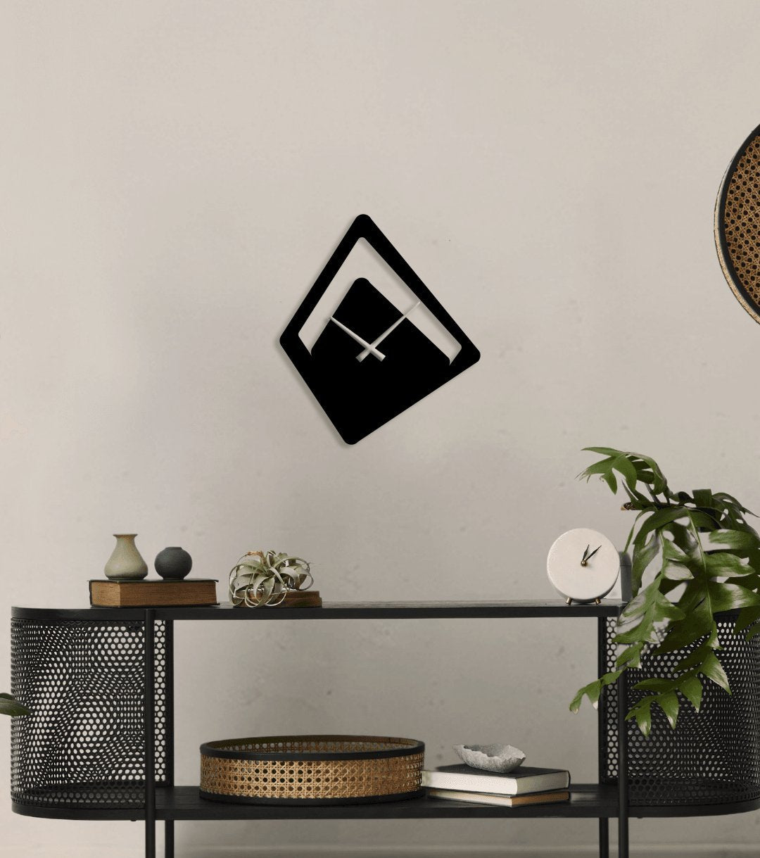 NR Dizayn | Decorative Metal Wall Clock - TryAladdin